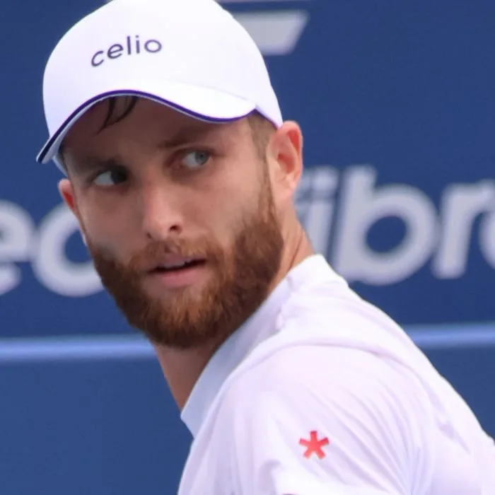 Casper Ruud’s Tactical Discipline Faces Corentin Moutet’s Parisian Flair