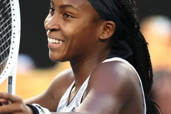 Gauff vs. Muchova: Can Tactical Variety Overcome Defensive Supremacy in Miami?