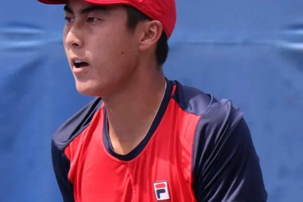 Hijikata’s Tactical Edge: Why the Underdog Could Control the Houston Clay against Tiafoe